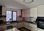 Gulia, casă 4 camere parter, 107 mp utili, curte 500, î... 