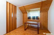 Casă spațioasă cu 8 camere - Pitești - 0% Comision 