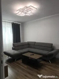 Închiriez apartament 2 camere 