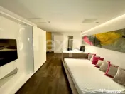 Descopera Luxul: Penthouse 414 mp Cartierul Francez Herastra 