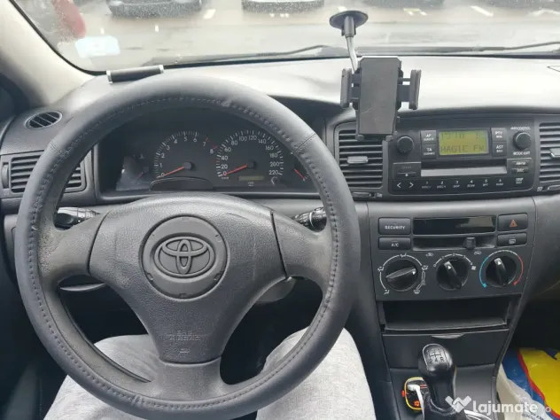 Toyota Corolla 2002 (E120) Benzina, 1.4 (1398cmc), 95CP (71 kW), VVTi