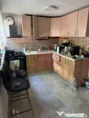 Vila 134 mp + 100mp teren, zona Metrou Piata Sudului - SU...