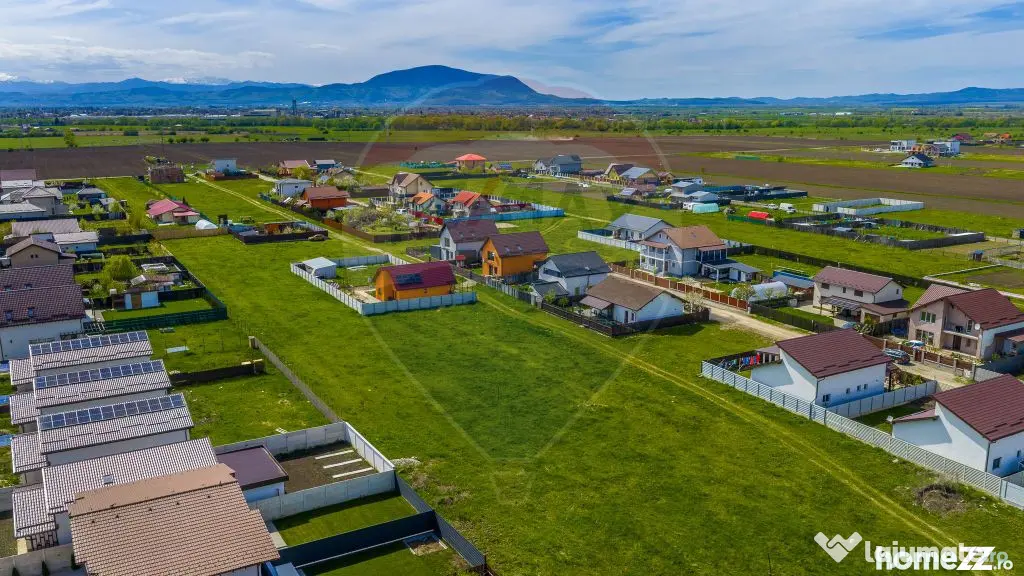 Teren Sânpetru | PUZ aprobat | 434 mp / 868 mp | P+1+M |...