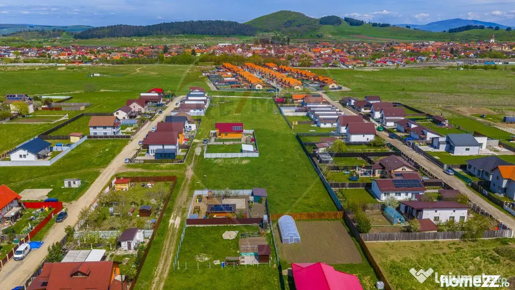 Teren Sânpetru | PUZ aprobat | 434 mp / 868 mp | P+1+M |...