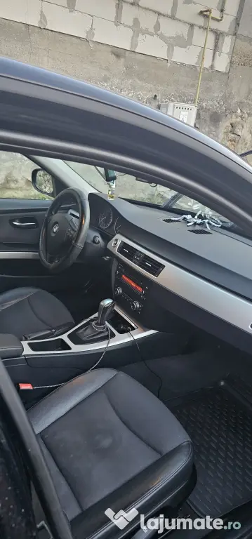 Vând BMW 318d e90 2012 facelift cutie automată