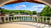 Resort turistic aristocrat, parc privat de 6.200mp, teren te 