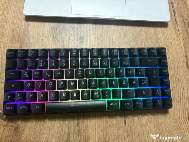 Tastatura și mouse wireless