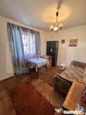 Apartament cu 2 camere decomandat - etaj 3 - zona Parcul Mih 