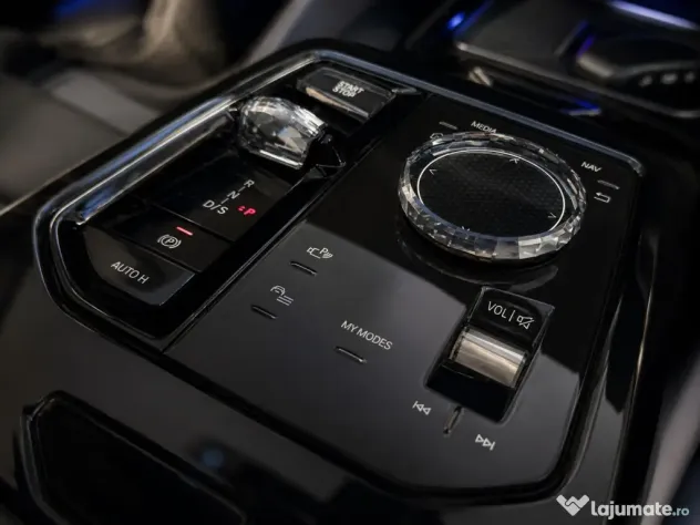 Vând Bmw 520d X-Drive