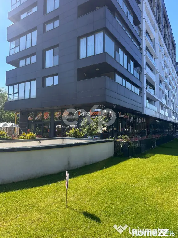 Spatiu Comercial 102 The Address