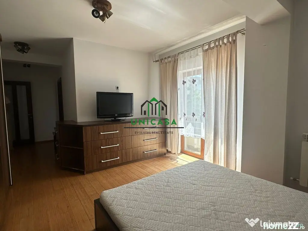 Apartament de inchiriat - 3 camere - Zona Nord - Ramnicu Valcea (Valcea)