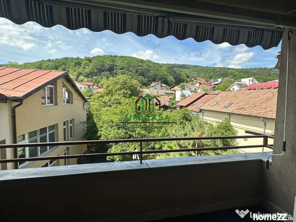 Apartament de inchiriat - 3 camere - Zona Nord - Ramnicu Valcea (Valcea)