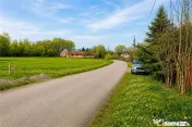 Teren 1.700 mp intravilan, natura, vecinatati bune, potentia 
