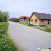 Teren 1.700 mp intravilan, natura, vecinatati bune, potentia 