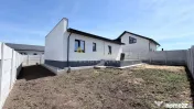 Casa Individuala - 4 camere - 2 bai - 375mp teren