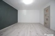 Lujerului, garsonieră renovată nou, bloc 1988, liberă 
