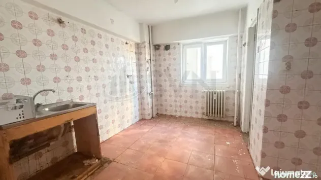 Apartament 4 camere P-ta Romana l ASE