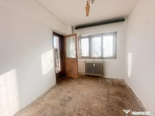 Apartament 4 camere P-ta Romana l ASE