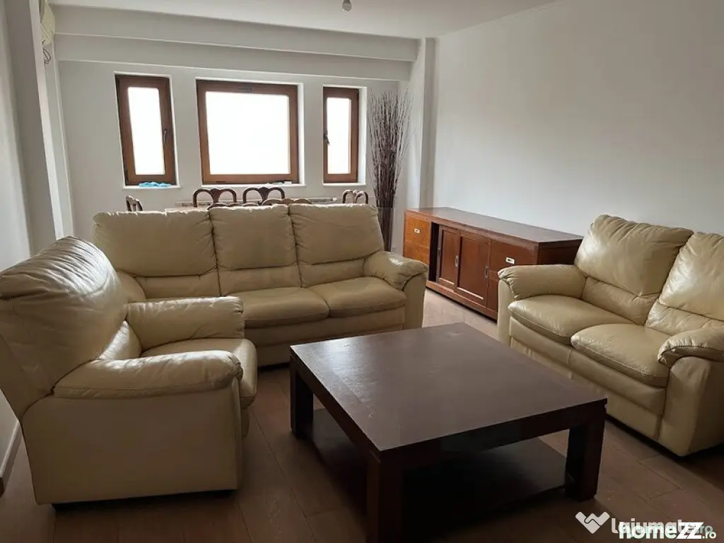 Apartament cu 3 camere Blv Libertatii