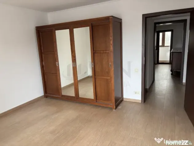 Apartament cu 3 camere Blv Libertatii