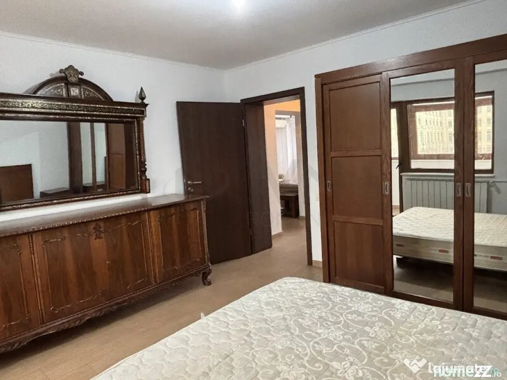 Apartament cu 3 camere Blv Libertatii