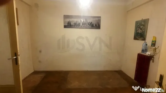 Unirii l Apartament 3 camere l Etaj 2 - Bucuresti (Bucuresti-Ilfov)
