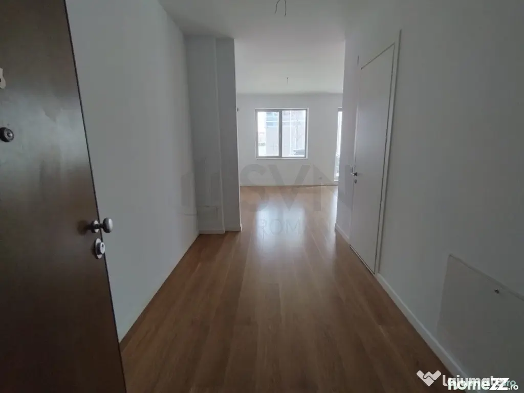 Apartament de 3 camere cu gradina