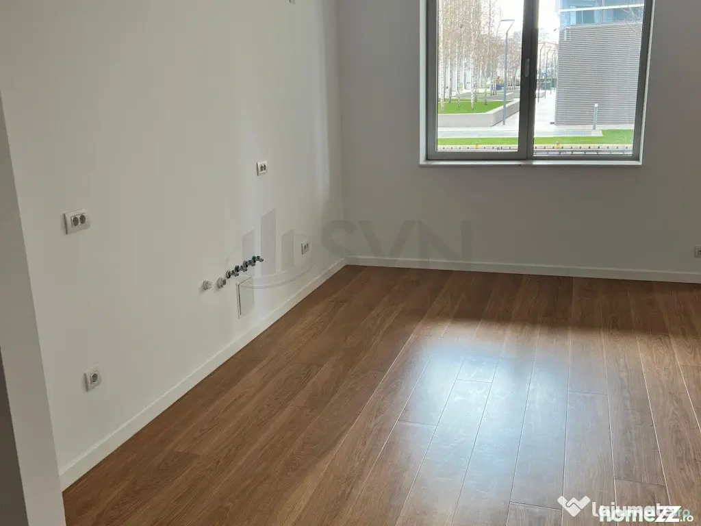 Apartament de 3 camere cu gradina