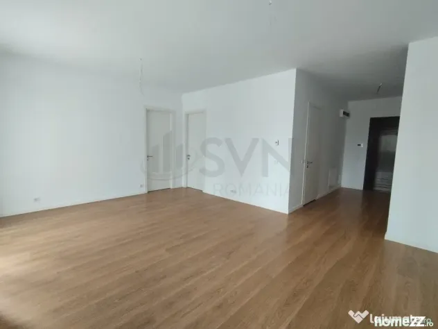Apartament de 3 camere cu gradina