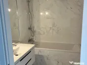 Apartament de 3 camere cu gradina 