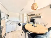 PRIMA CHIRIE APARTAMENT SUPERB l MOBILAT LUX l TERASA 54 ... 