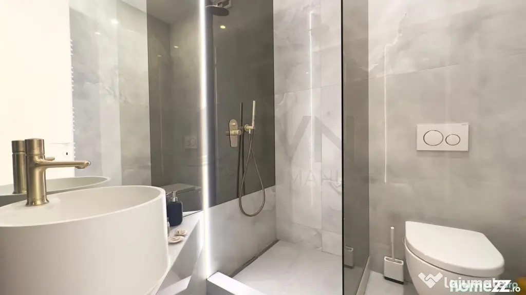 Apartament 3 camere cu loc de parcare Cortina North Pipera
