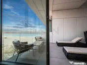 Penthouse de l One Mamaia Nord l Vedere catre Plaja 
