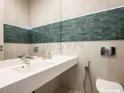 Penthouse de l One Mamaia Nord l Vedere catre Plaja 