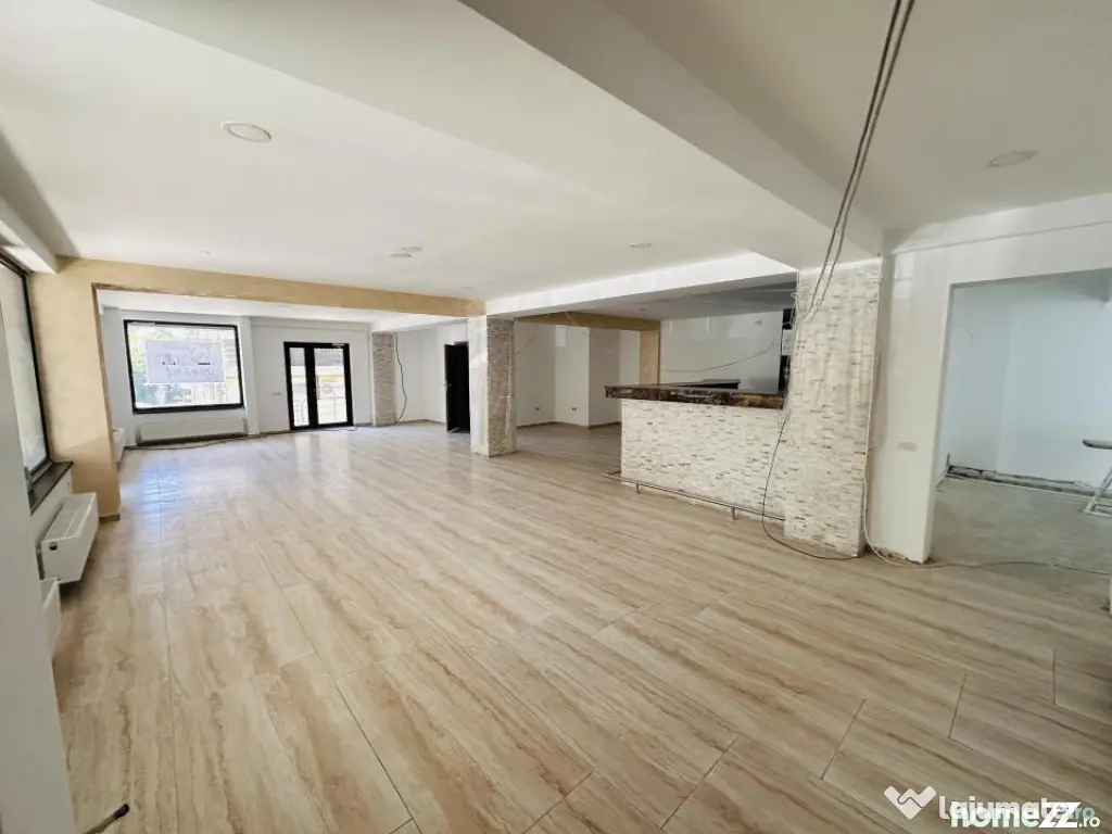 Spatiu comercial ideal investitie, 195 mp Padure Chiajna