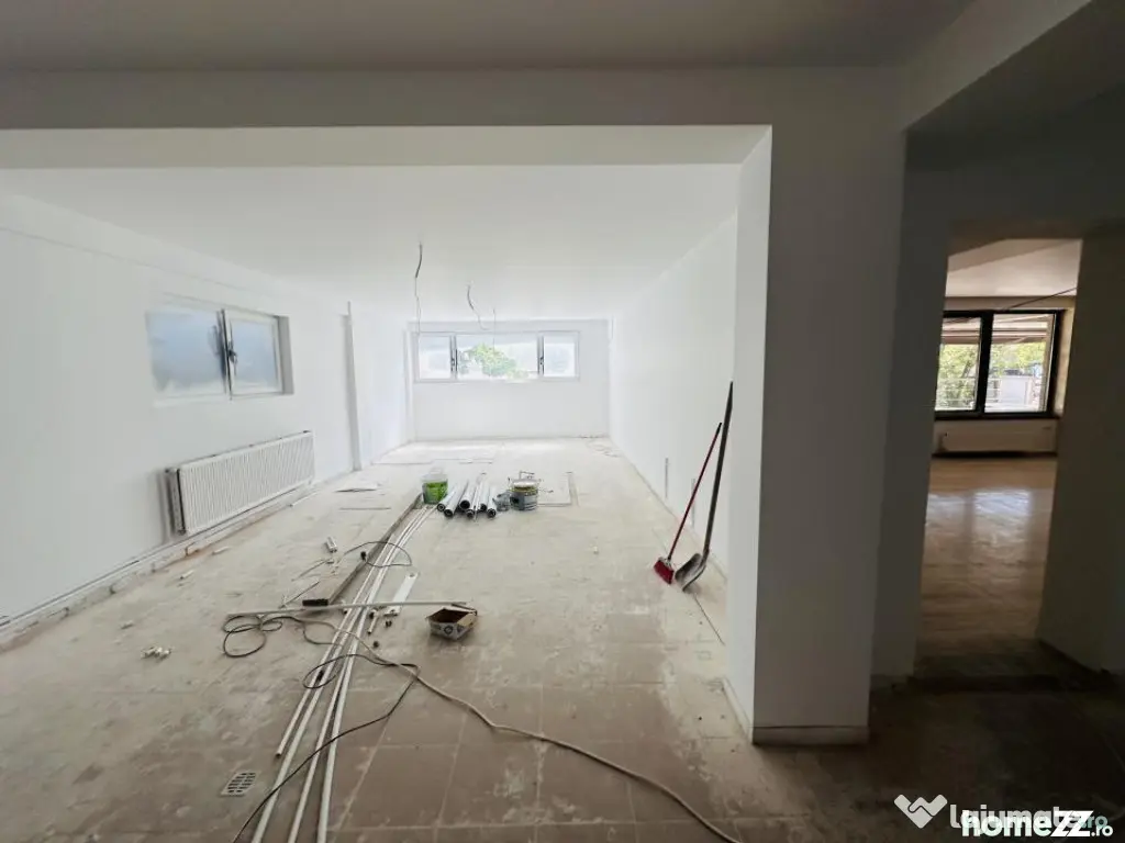 Spatiu comercial ideal investitie, 195 mp Padure Chiajna
