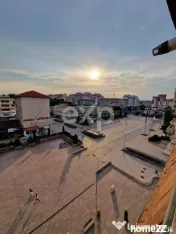 Ultracentral! Apartament spațios 3 camere, 2 băi și 2 bal 