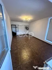 Ultracentral! Apartament spațios 3 camere, 2 băi și 2 bal 