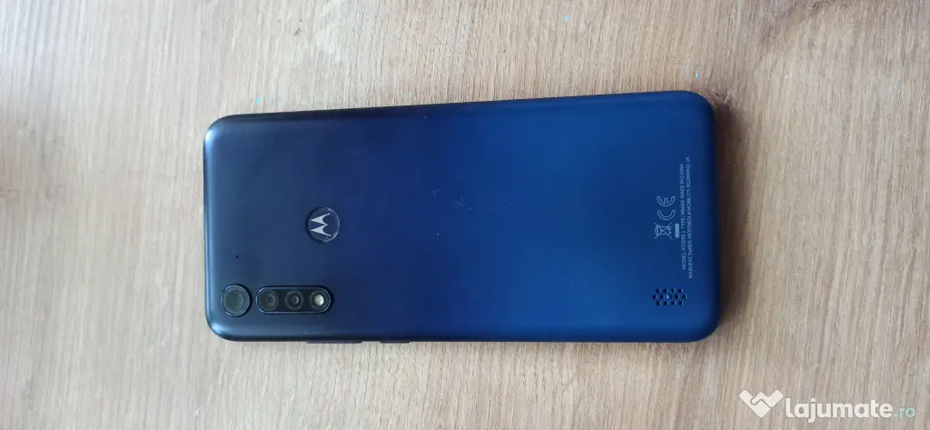 Motorola Moto G8 Power, 4/64GB, baterie foarte bună, liber de rețea