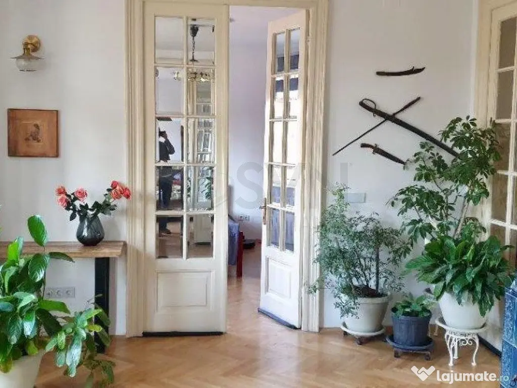 Casa renovata integral curte individuala Ferdinand