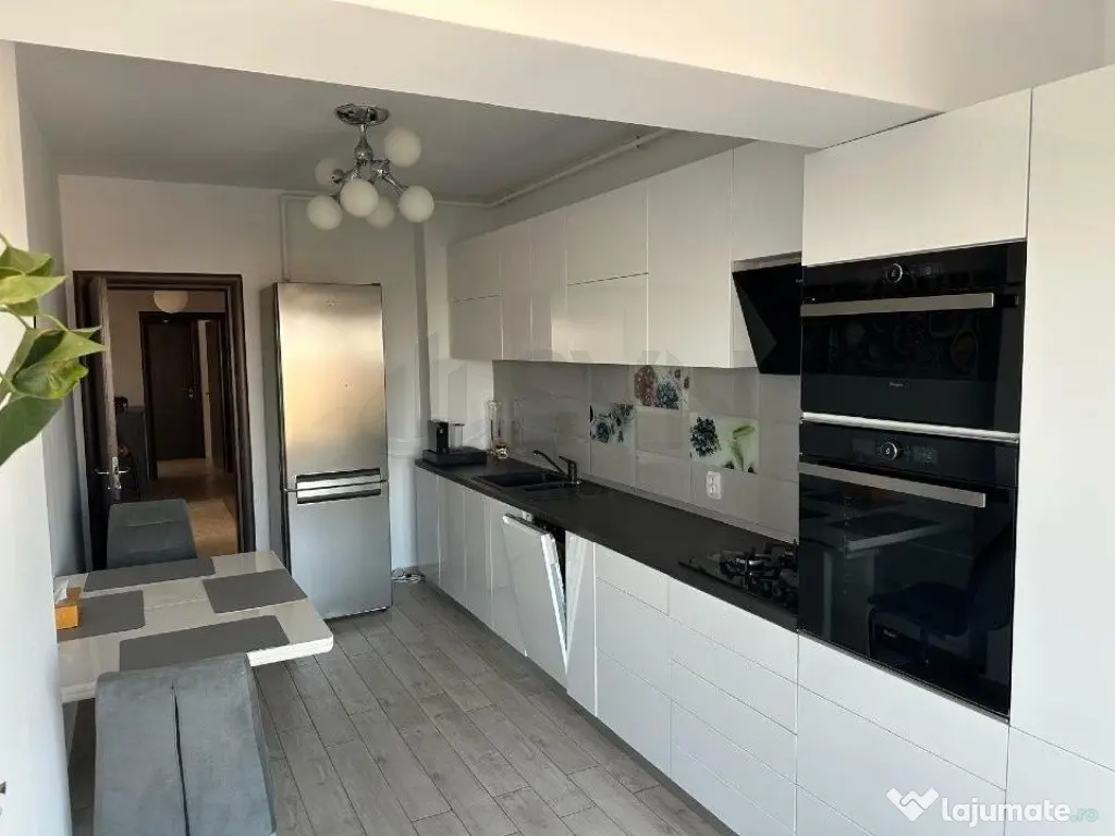 Apartament 3 camere - Bucurestii Noi - Pajura