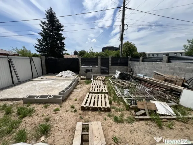 Casa spatioasa P+1 renovata disponibila pentru locuit imedia