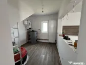 Casa spatioasa P+1 renovata disponibila pentru locuit imedia