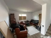 Casa spatioasa P+1 renovata disponibila pentru locuit imedia