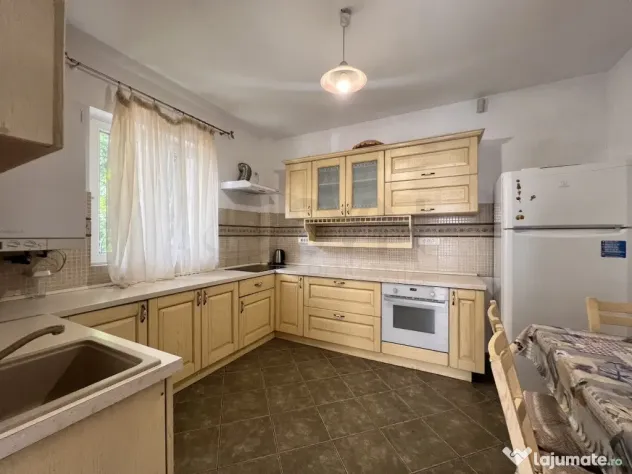 Vila 5 camere Herastrau