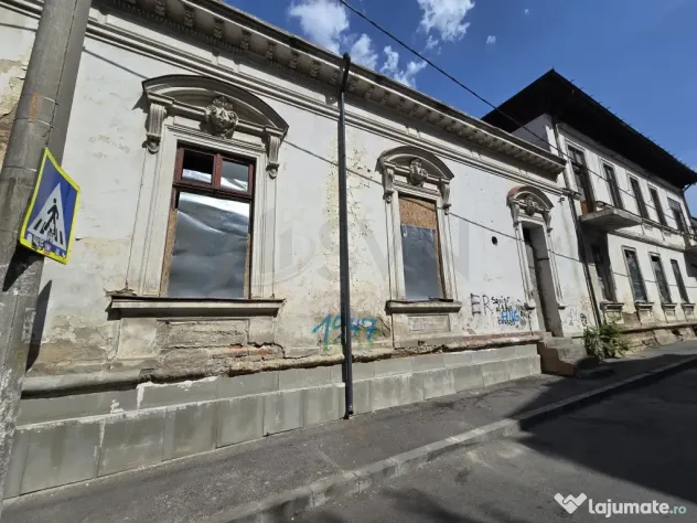Vila interbelica de Unirii