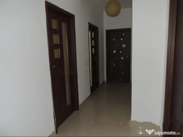 Apartament 3 Camere Cartierul Latin Prelungire Ghencea