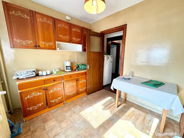 Apartament 2 camere I Foarte Spatios I Decomandat I Stefa...