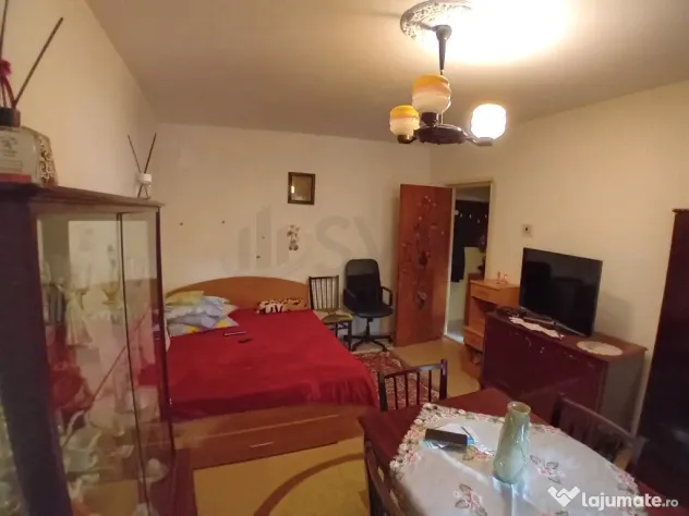 Garsoniera Spatioasa si Linistita in Dristor cu Parcare I...