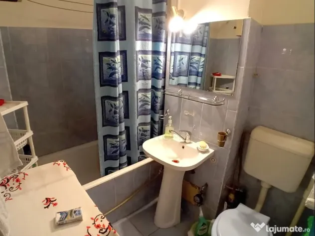 Garsoniera Spatioasa si Linistita in Dristor cu Parcare I...